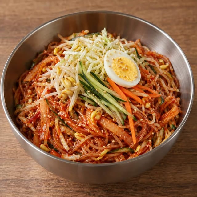 Jjolmyeon, Spicy Chewy Noodles (쫄면)