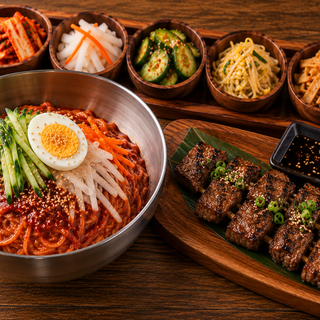 Naengmyeon and Beef Short Rib Skewer Combo (냉면 소고기 꼬치 콤보)