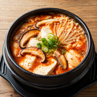 Mushroom Soft Tofu Lunch Set (버섯 순두부 한상)